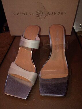 Brand new in box Chinese laundry heeled sandals yaya silver size 7 square toe